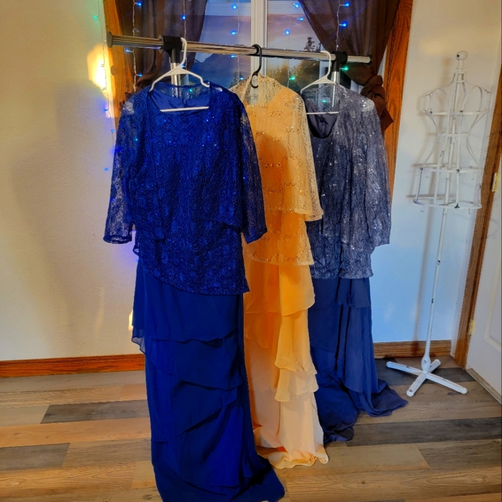 Long Women's Dress Mother of the Bride, Grandma of the Bride or Formal event!